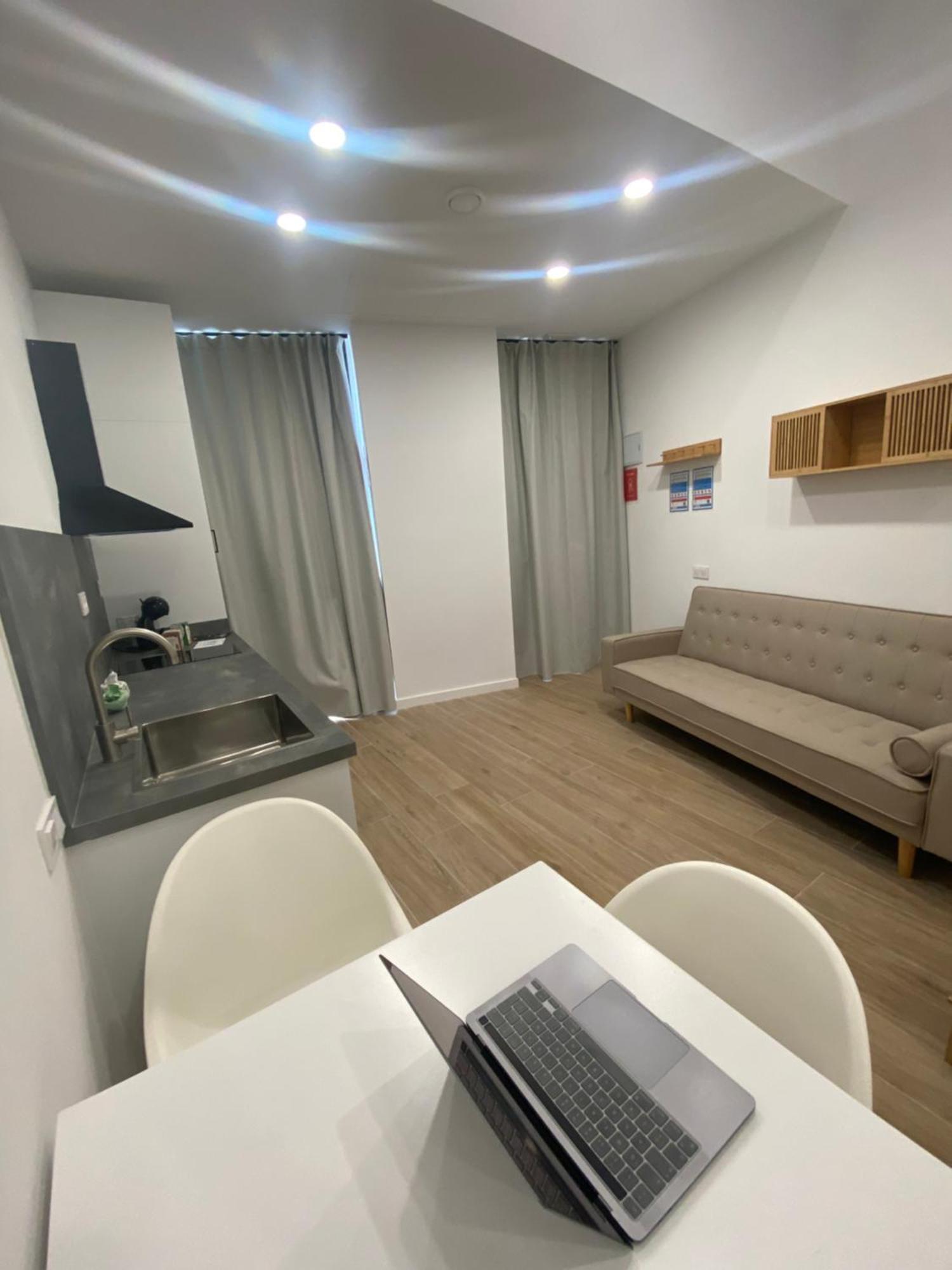 Ferienwohnung Travel Habitat Cabanyal Lofts Valencia Exterior foto